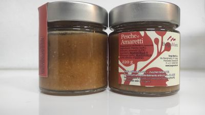 Pesche e Amaretti